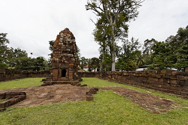 Prasat Sa Kamphaeng Noi-038